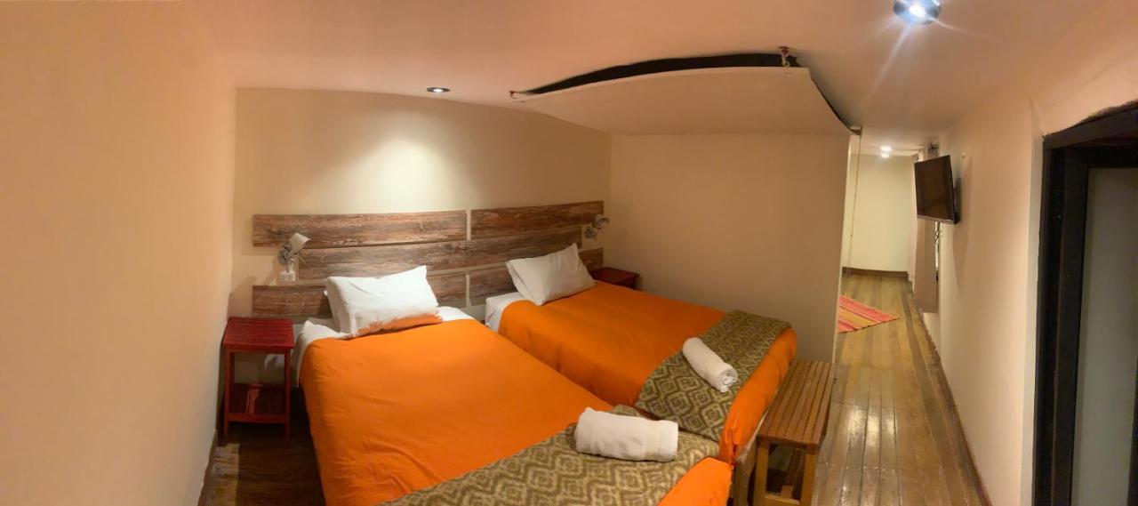 Gaia House Hostel Cuzco Buitenkant foto